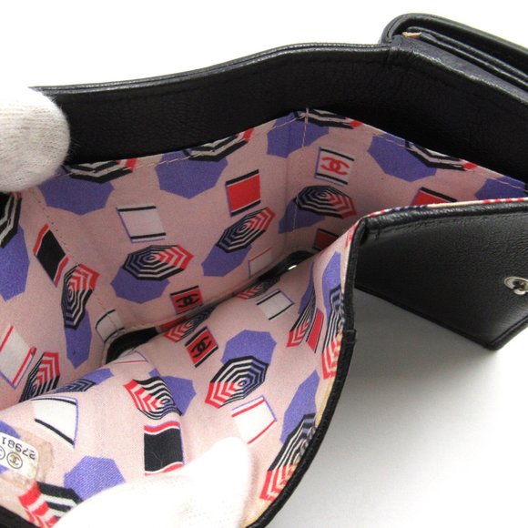 CHANEL Tri-fold Wallet Umbrella Print Black leather - Picture 7 of 10